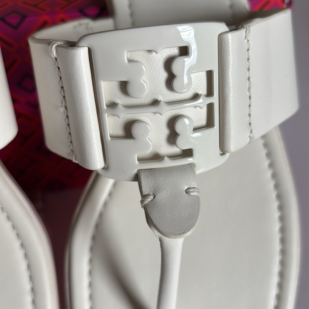 Tory Burch White Leather Logo Thong Sandals - Women's - Picture 3 of 9